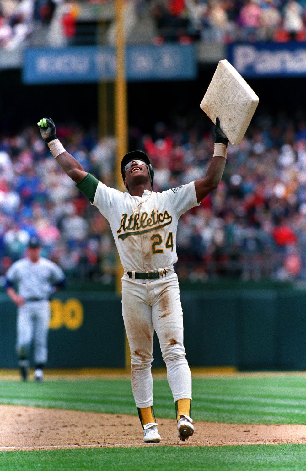 Rickey Henderson Joins Exclusive Stolen Base Club | Baseball Hall Of Fame